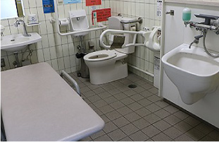 バリアフリートイレの一例