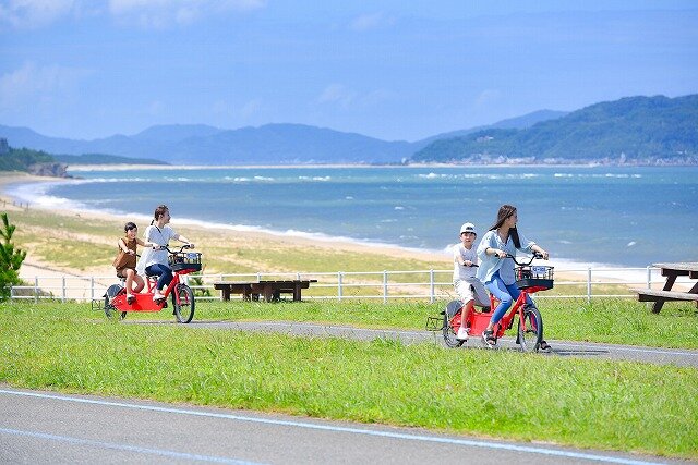 09 サイクリング_うみなかみらい橋.jpg